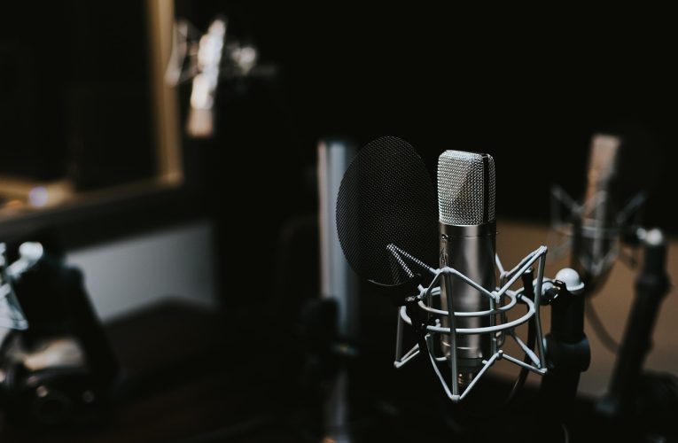Entre Misturas Inéditas e Estreias Surpreendentes: O Novo Momento da Música
